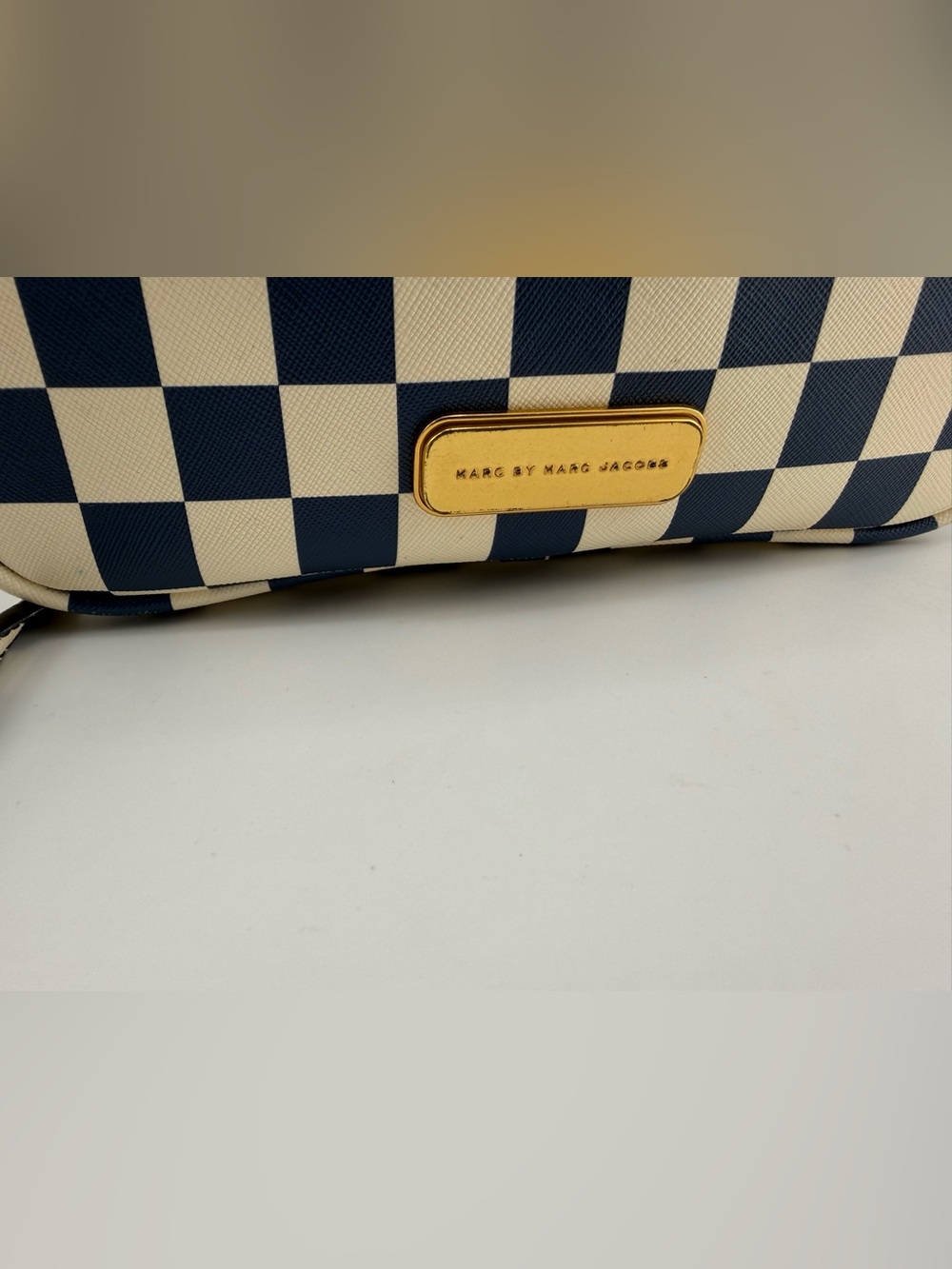 Marc Jacob’s sally checker crossbody - Picture 4 of 12
